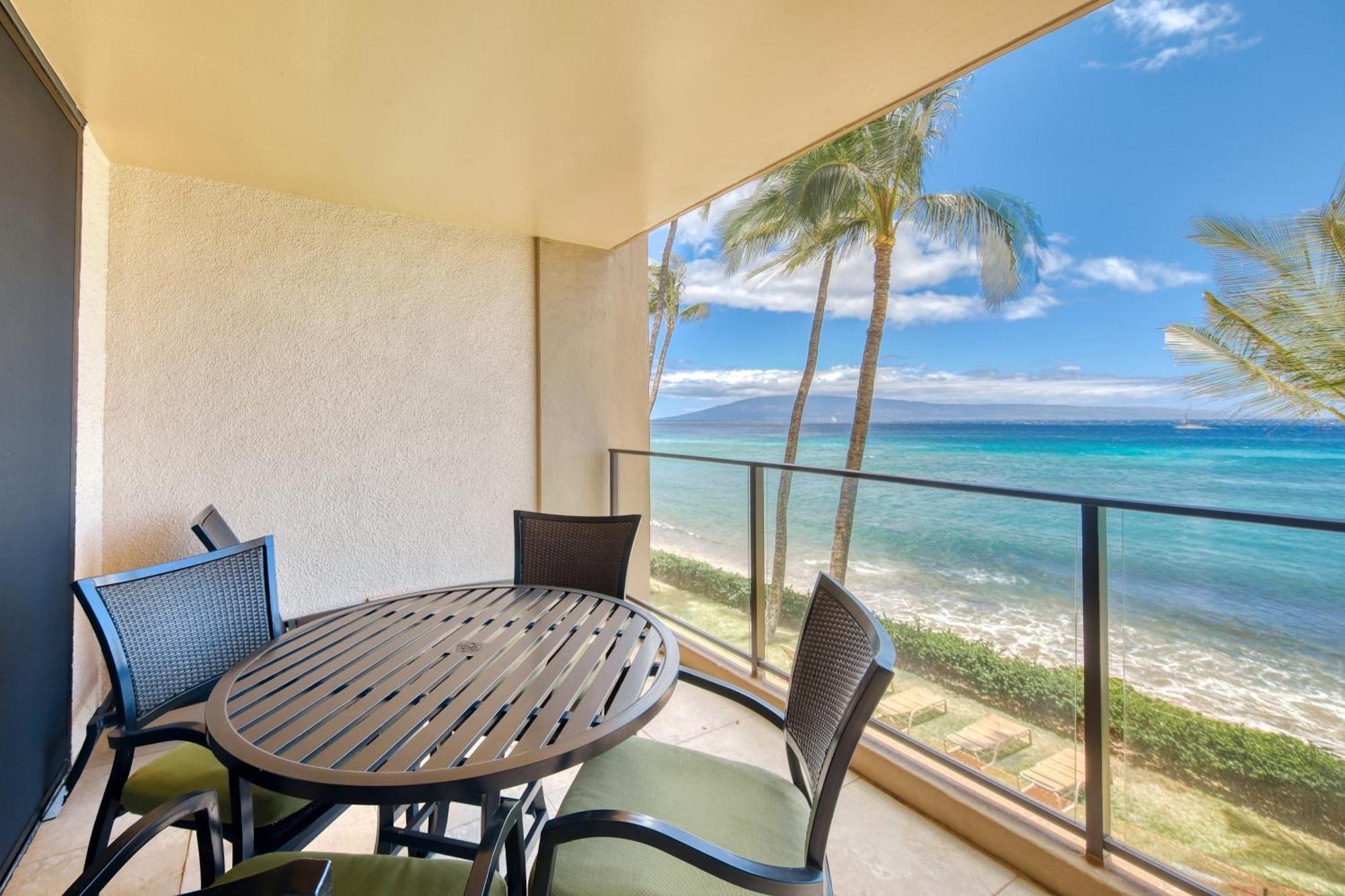 Mahana At Kaanapali Room photo